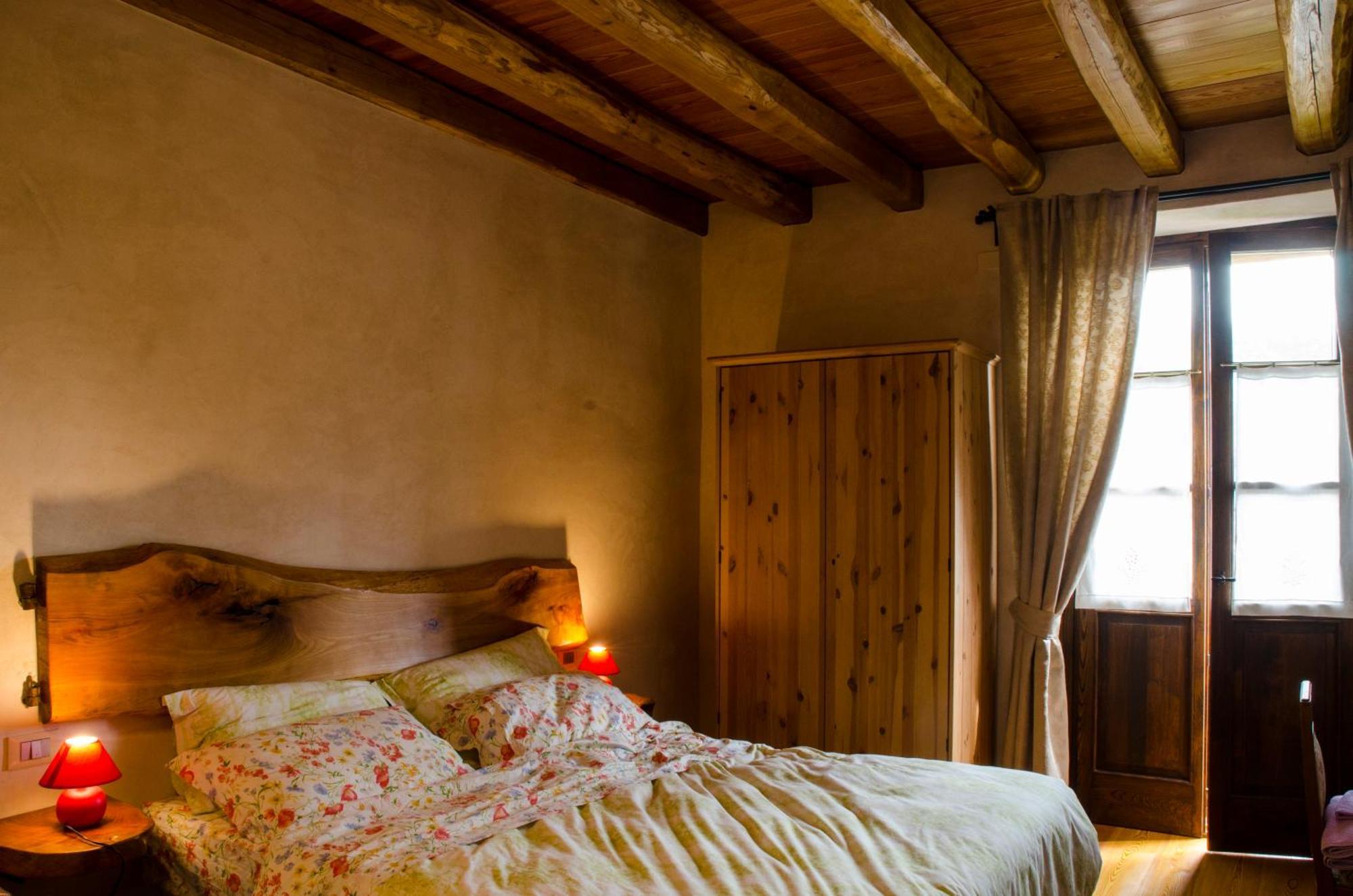 Agriturismo Il Posto Delle Fragole San Giovanni Bianco Buitenkant foto