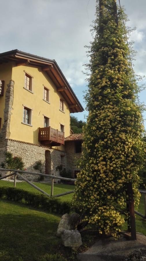 Agriturismo Il Posto Delle Fragole San Giovanni Bianco Buitenkant foto